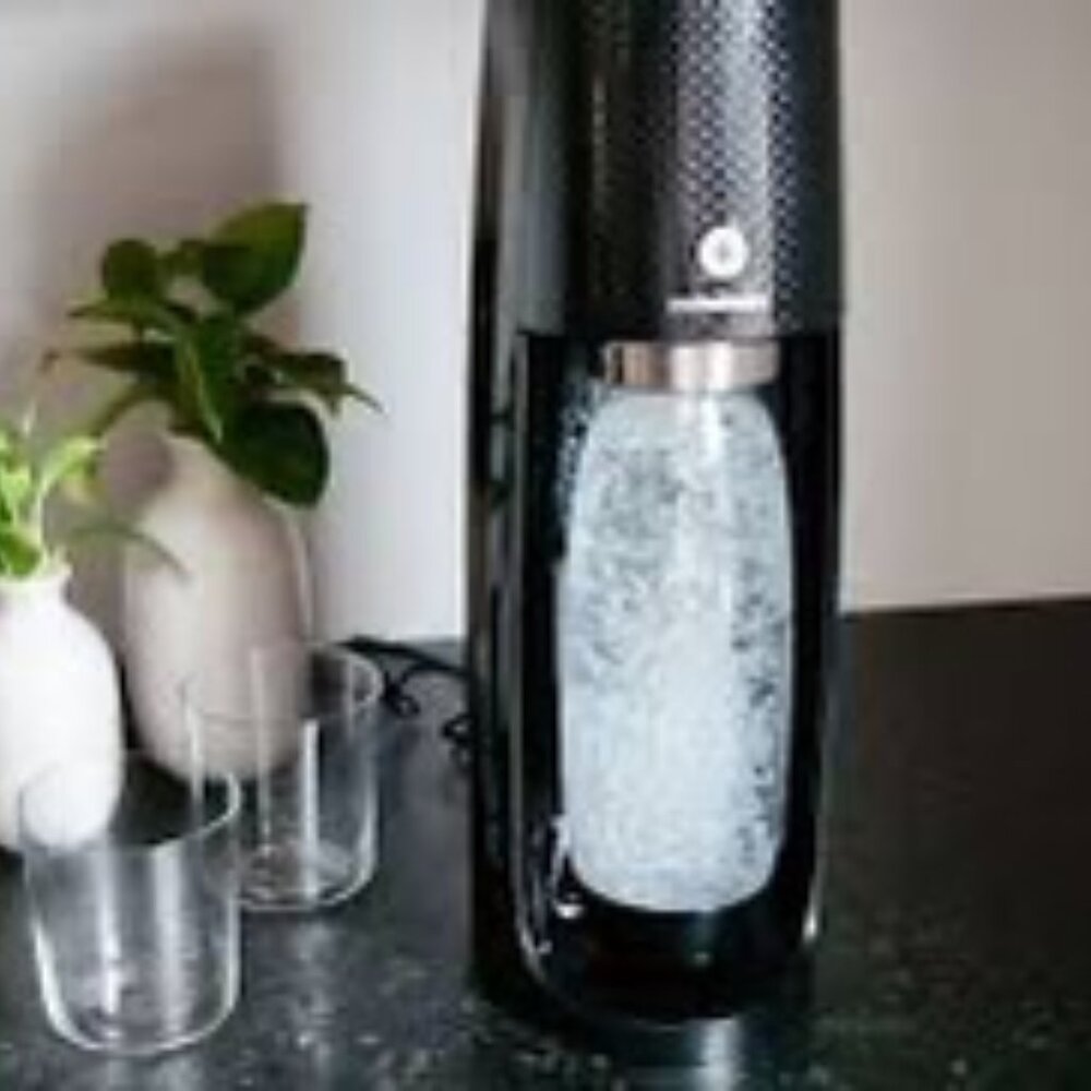 Fizzi Soda Machine (Black; One Touch)